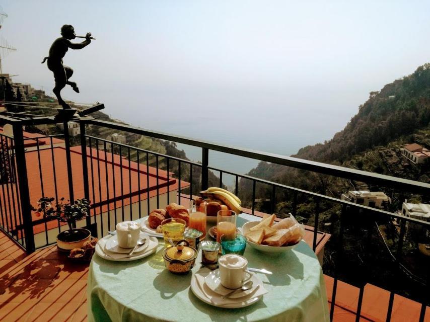 Domus Gaia Bed & Breakfast Amalfi Dış mekan fotoğraf