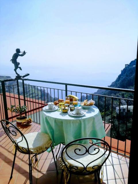Domus Gaia Bed & Breakfast Amalfi Dış mekan fotoğraf
